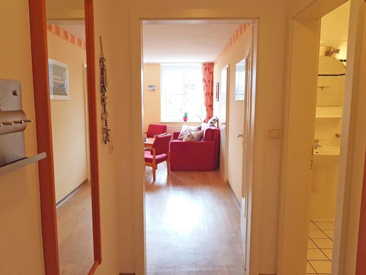 Apartment 8 Хайлигенхафен Екстериор снимка